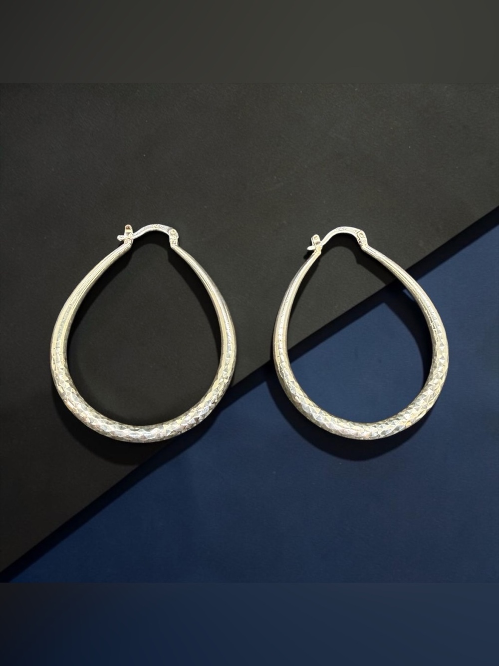 🩶Sterling Silver 925 Textured Teardrop Hoop Earrings/NWOT🩶
